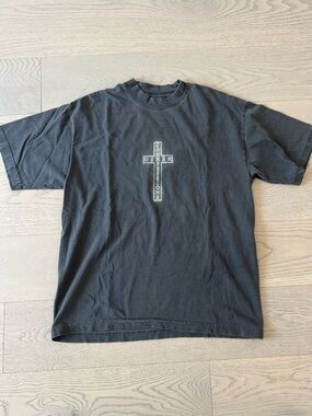 Usher Black Short-Sleeve Tee with Center Cross Graphic